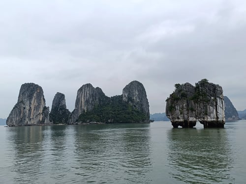 ハロン湾の景観