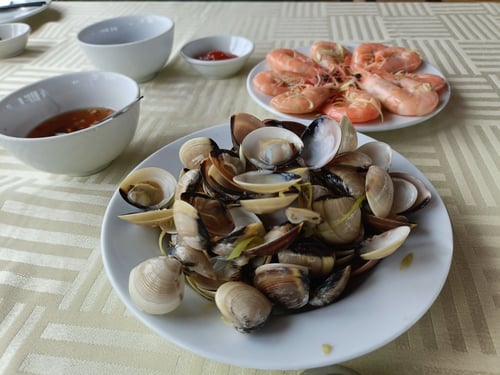 船の昼食