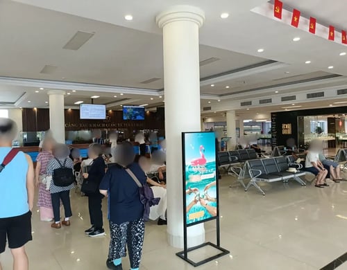 船の発着場受付