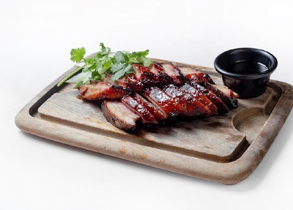 200013565_base_17384618430565