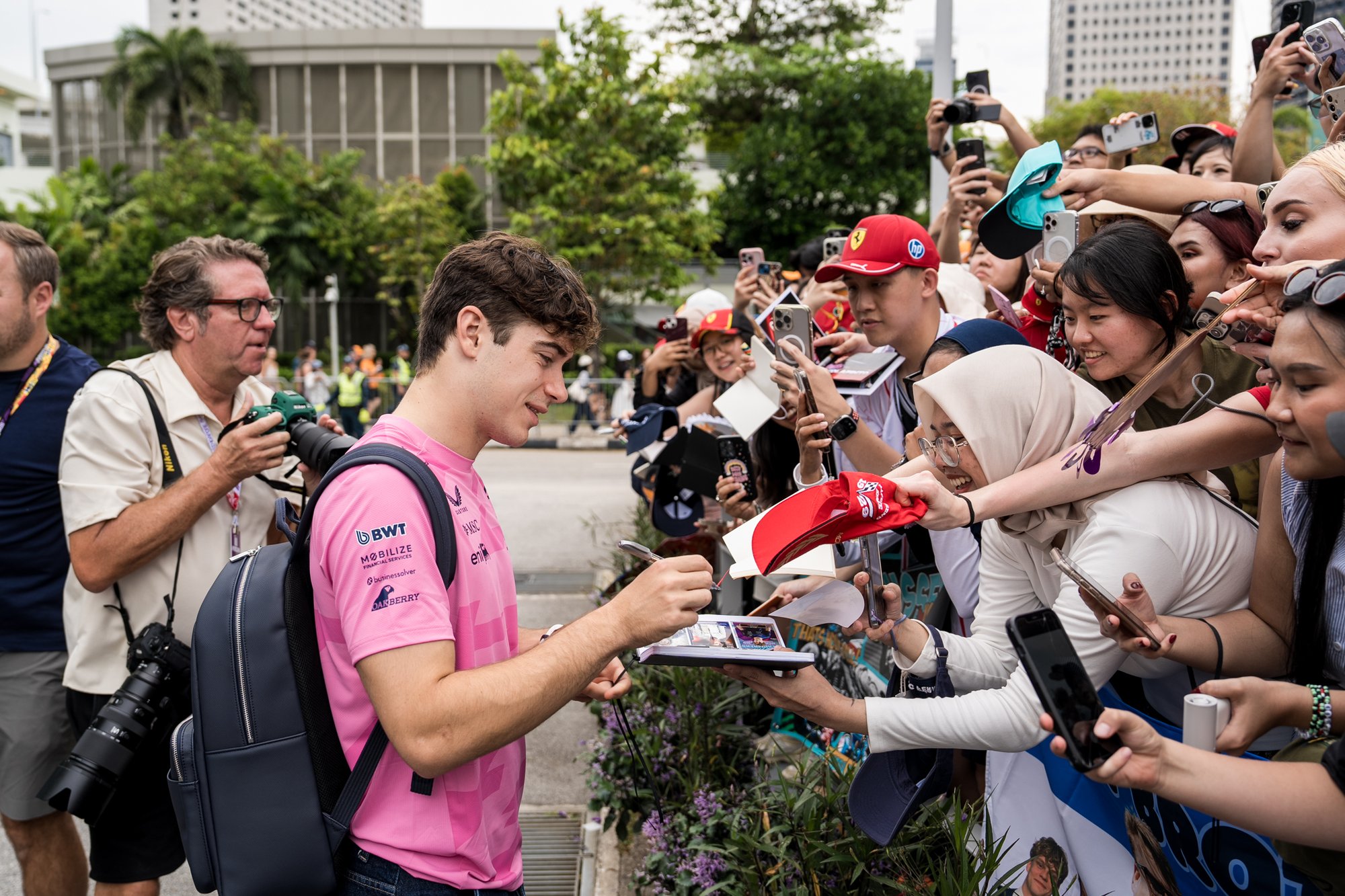 Activities and Photo Ops_A chance to see your fave drivers up close