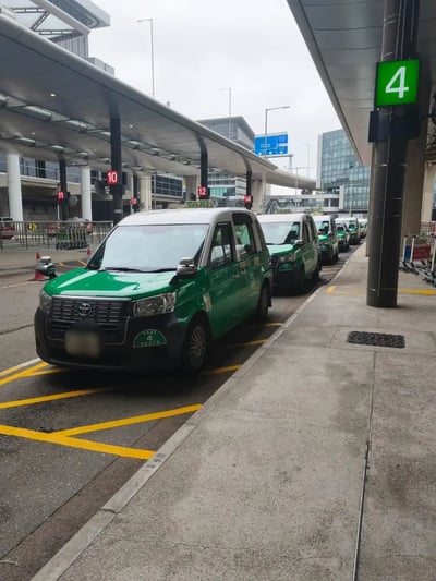 HKG9_緑タクシー_005