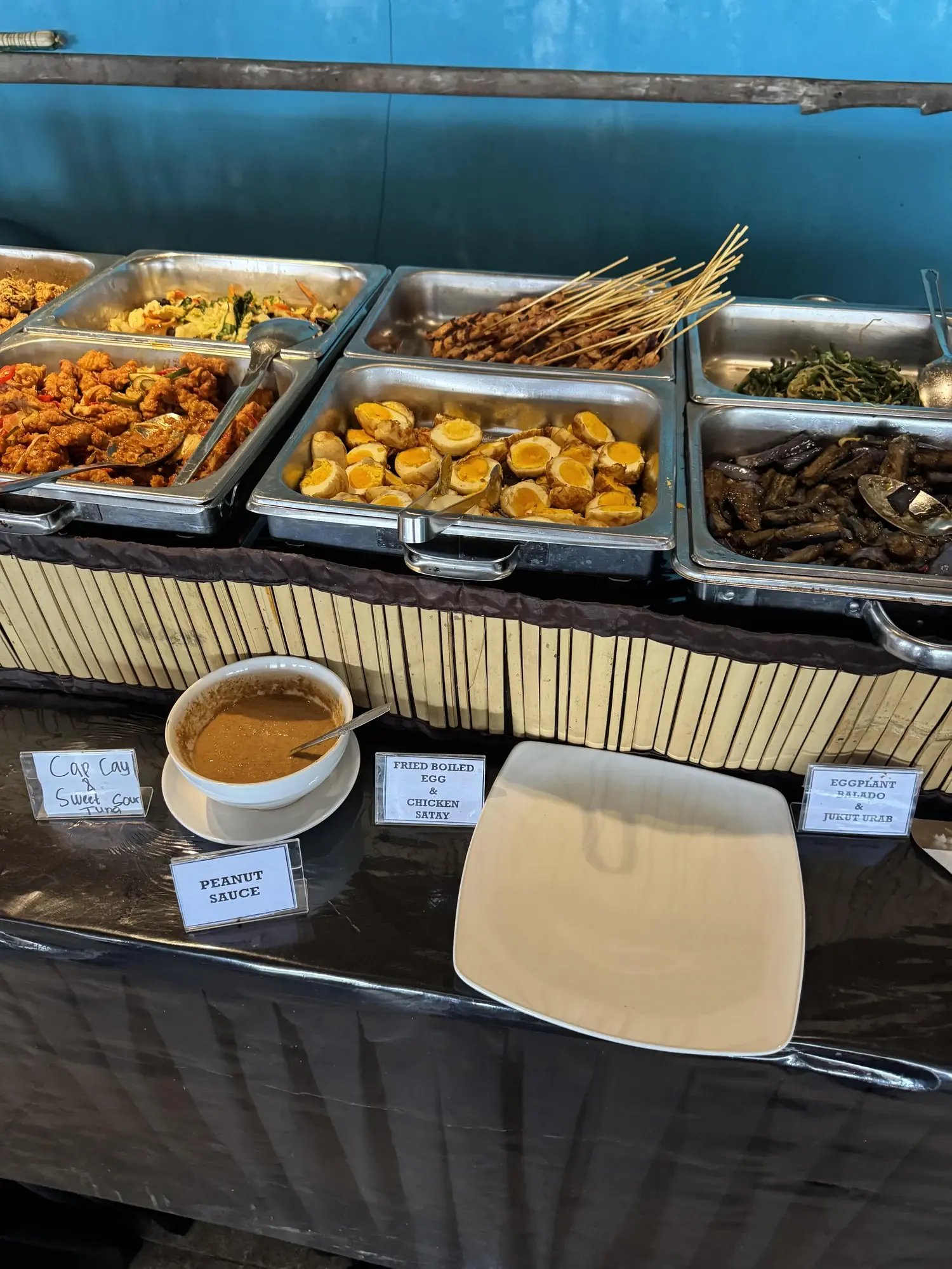 IDN1_lunch_buffet_satay_007