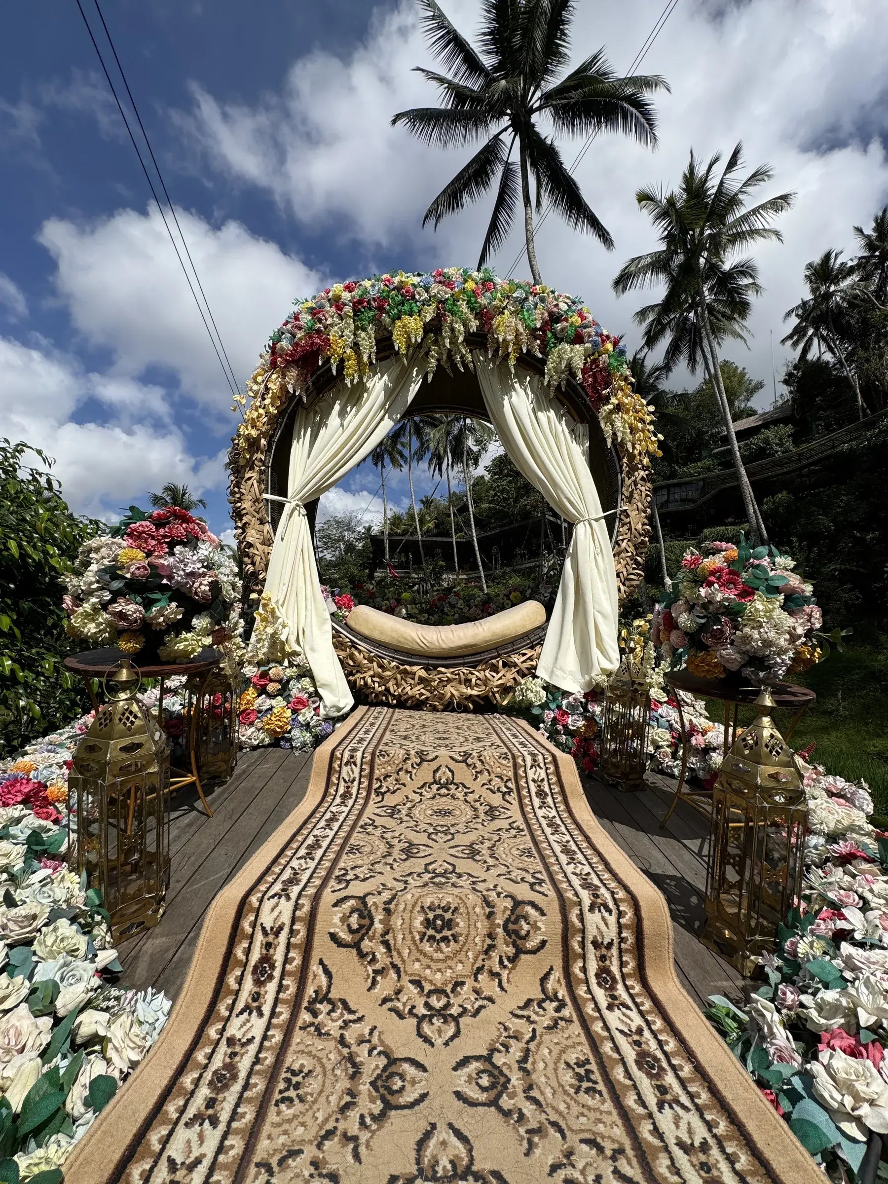 IDN2_alasharum_flower_arch_photospot_006