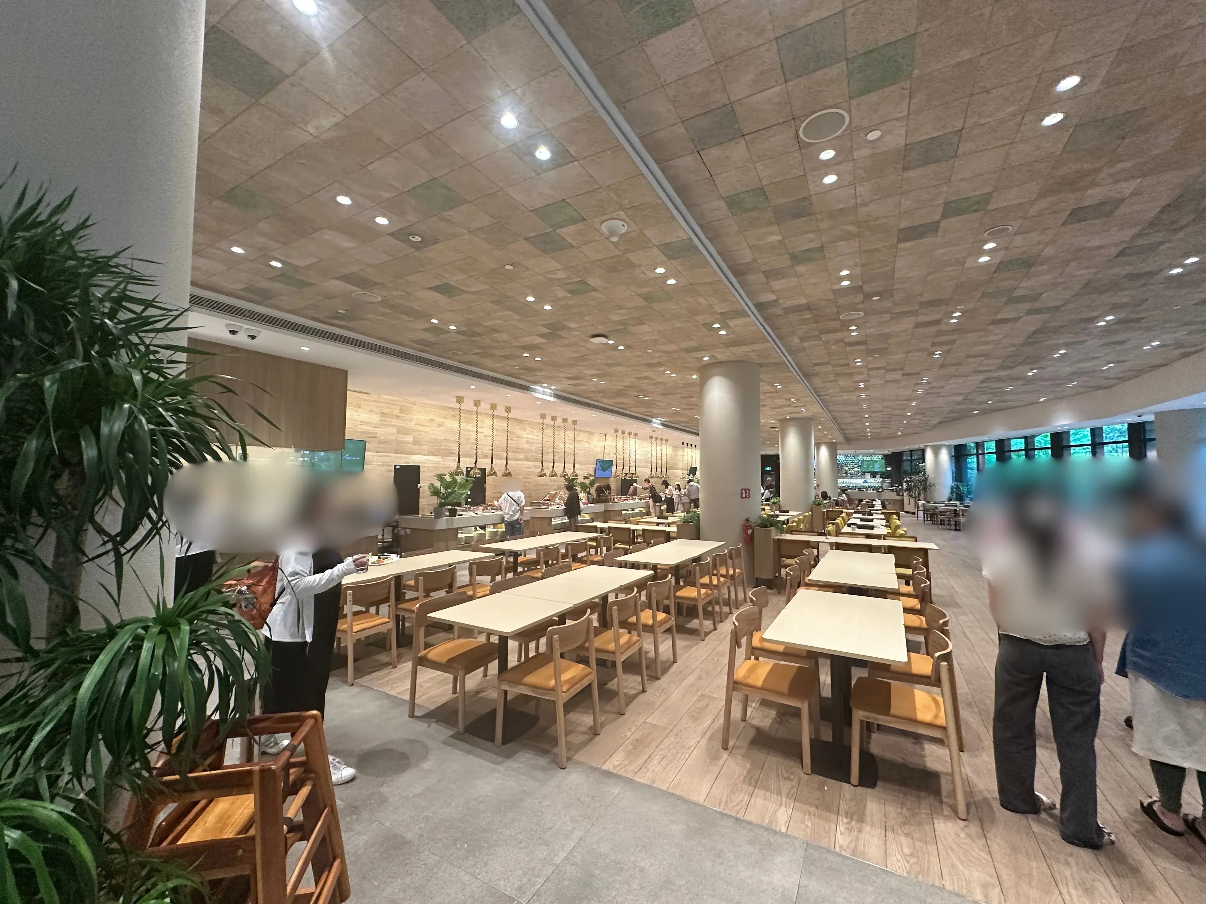 【ナイトサファリ 】優先乗車付マルチランゲージ（日本語ガイダンス）トラム確約＋アニマルショー（JTB座席指定）鑑賞＜往復送迎付／夕食付＞＜往復送迎付／夕食なし＞