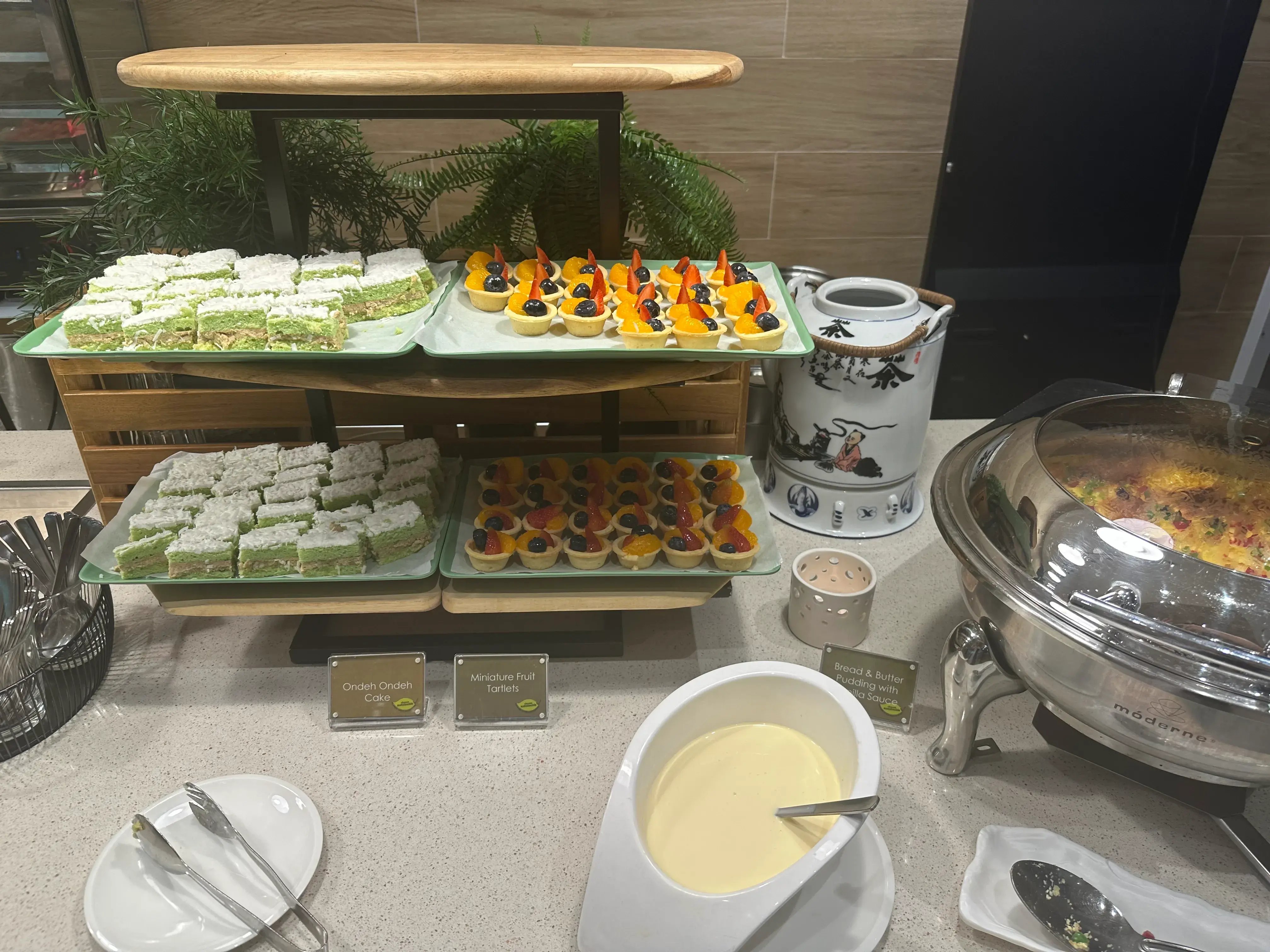 【ナイトサファリ 】優先乗車付マルチランゲージ（日本語ガイダンス）トラム確約＋アニマルショー（JTB座席指定）鑑賞＜往復送迎付／夕食付＞＜往復送迎付／夕食なし＞