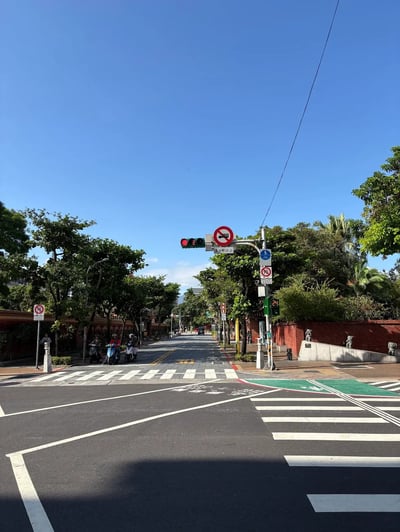 TWN4_202609-2-002-街並み
