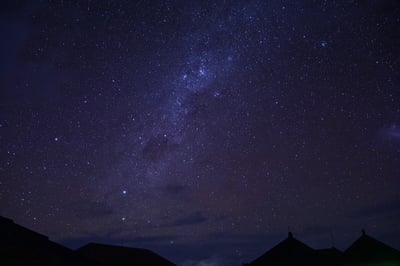 ニュピの星空