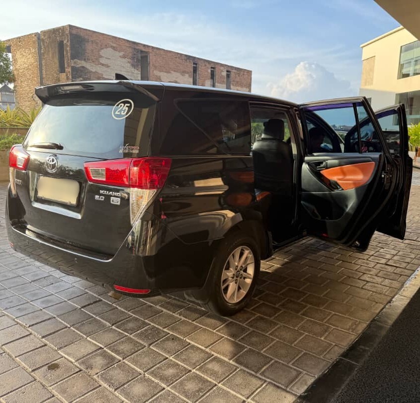 TR-IDN-04-0808-a-000 移動車