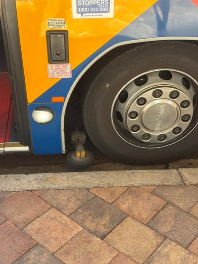 車側ローラー