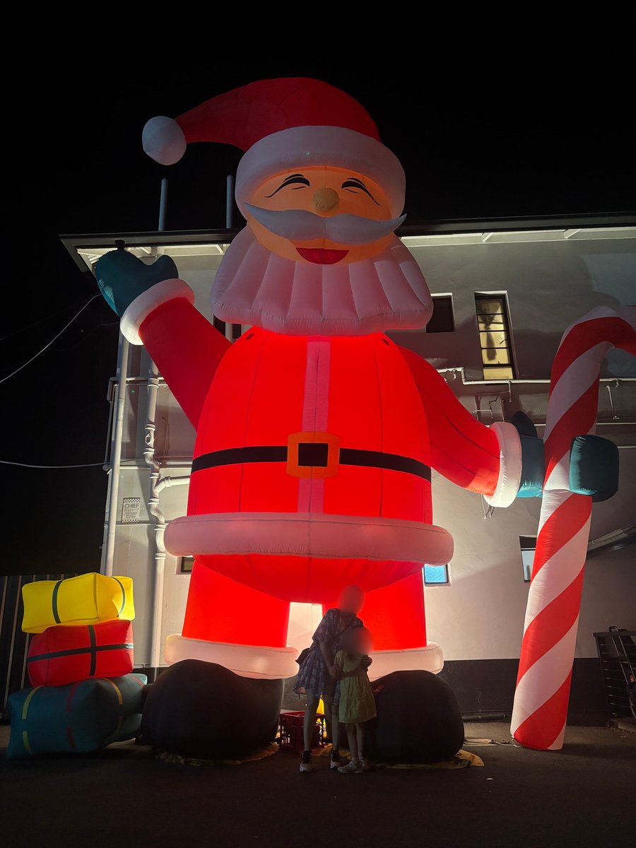 AUS-03-25-1223-003-サンタディスプレイ