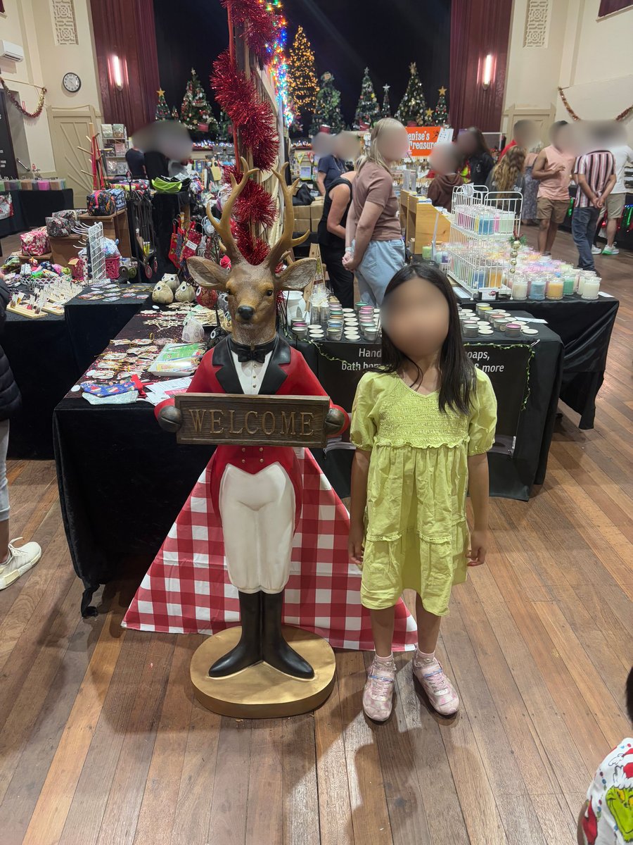 AUS-03-25-1223-004-クリスマスマーケット