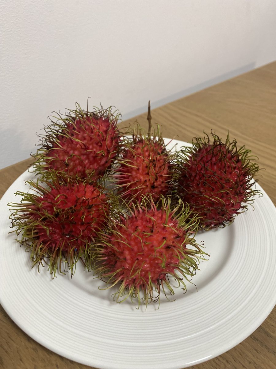 皮ありランブータン