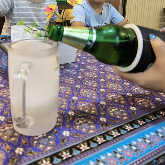 注いでいるところ