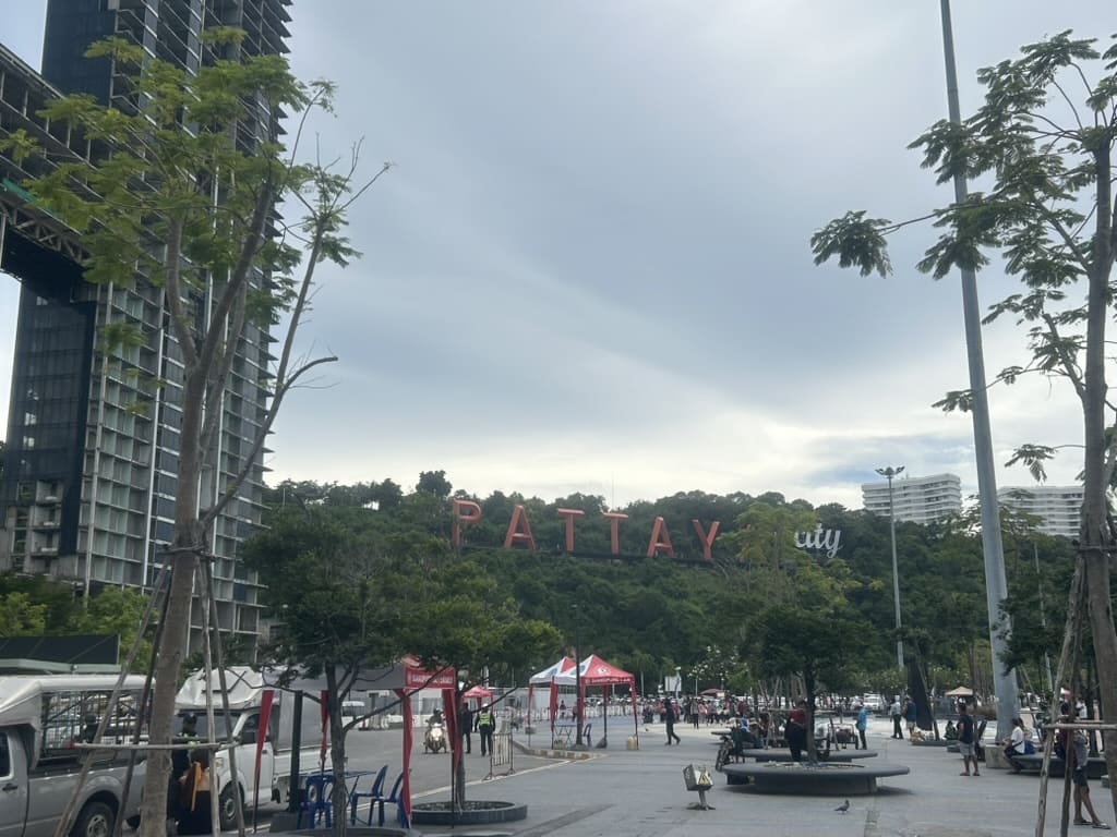 パタヤ看板