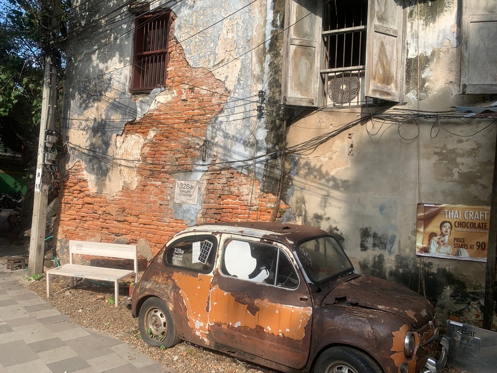 THA-05-25-1220-002街並み2