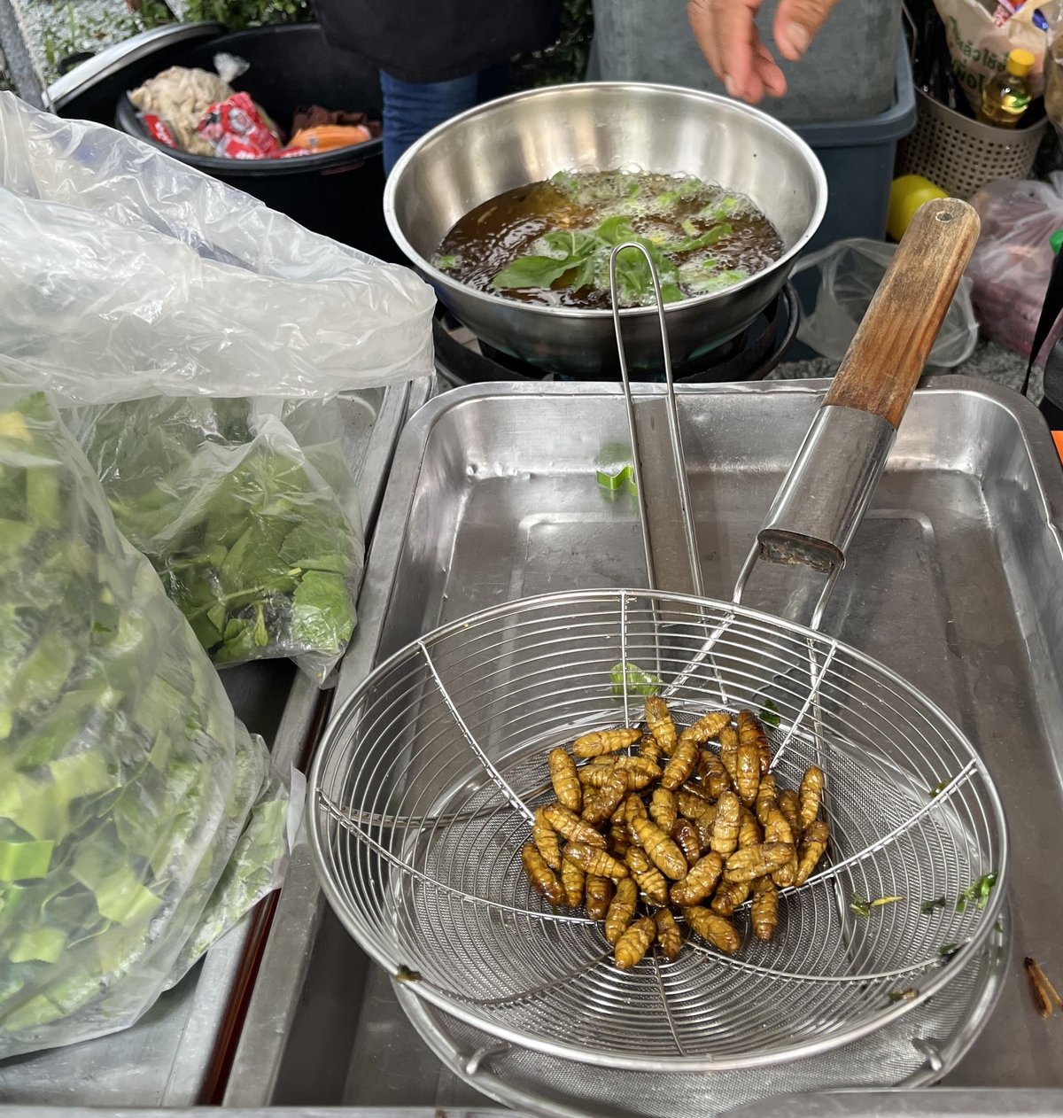 THA-06-26-0128-002最初ハーブを投入