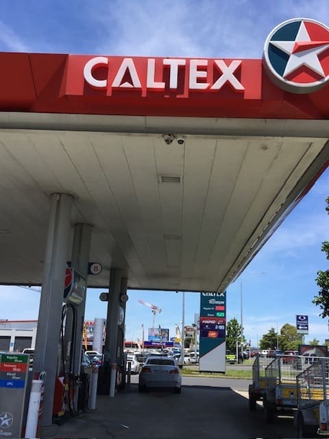 CALTEX外観