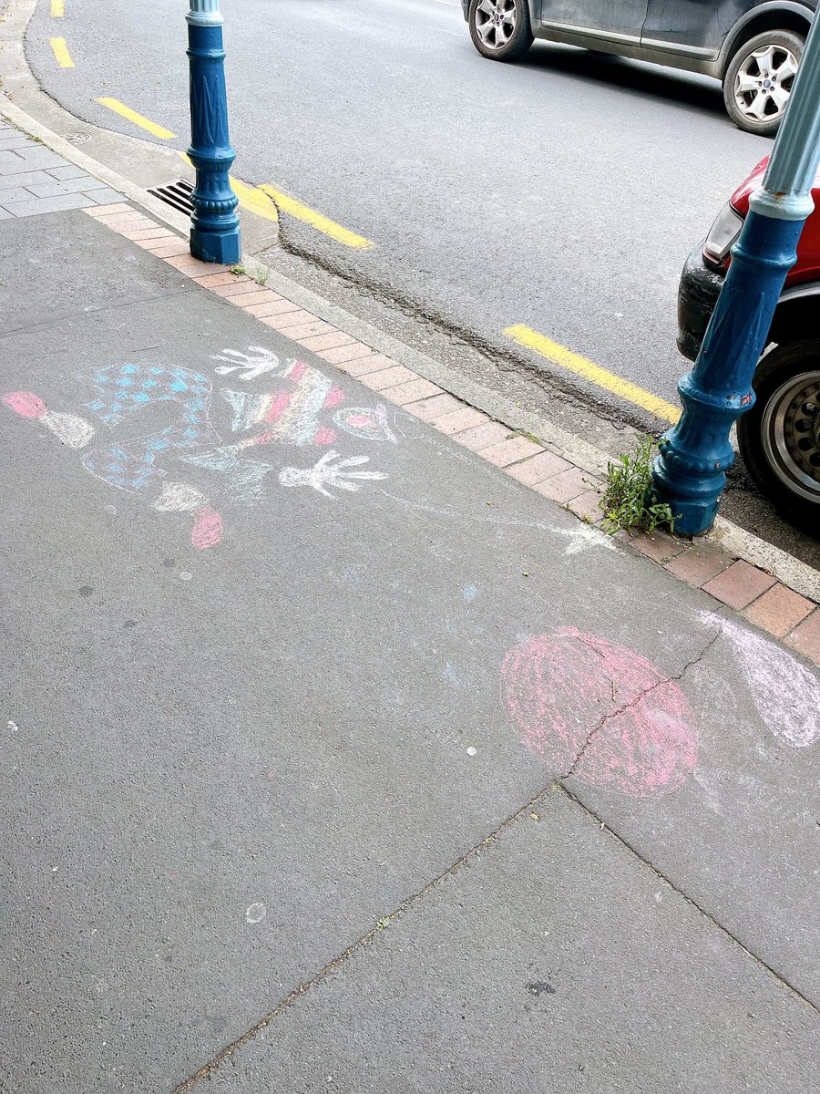 NZL-06-26-0113-007チョークピエロ