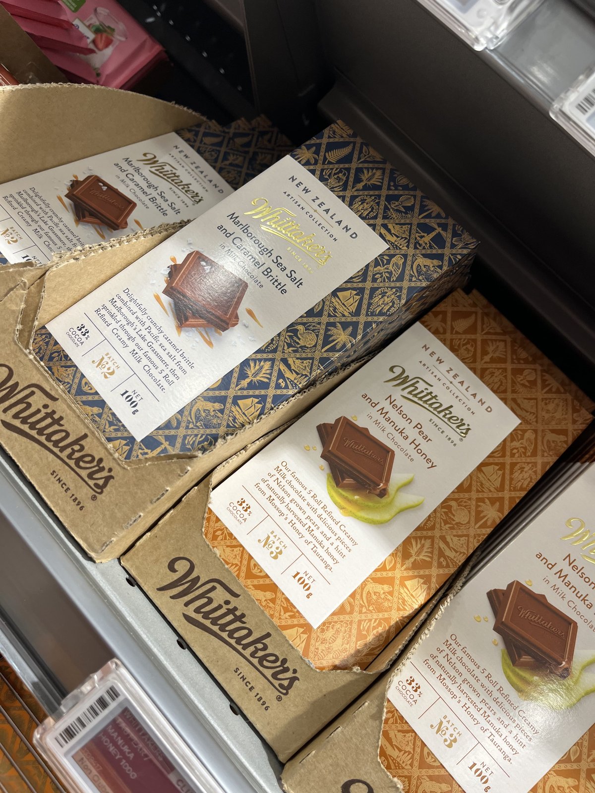 Whittaker’s (ウィッタカーズ)の薄いチョコレート