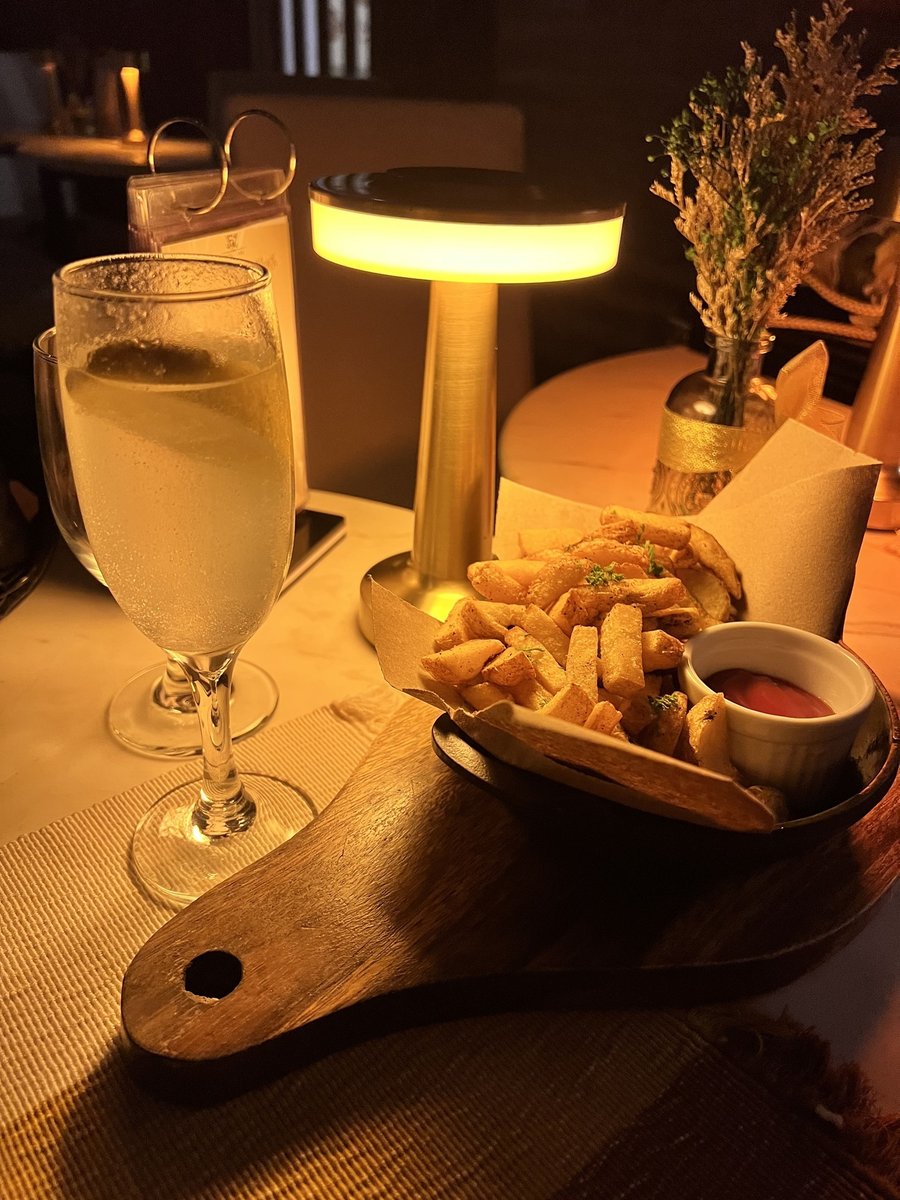 PHL-02-25-1204_009 バー3