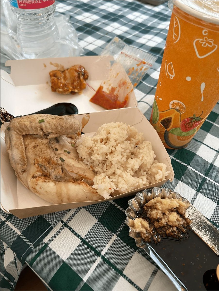 チキンライスの写真