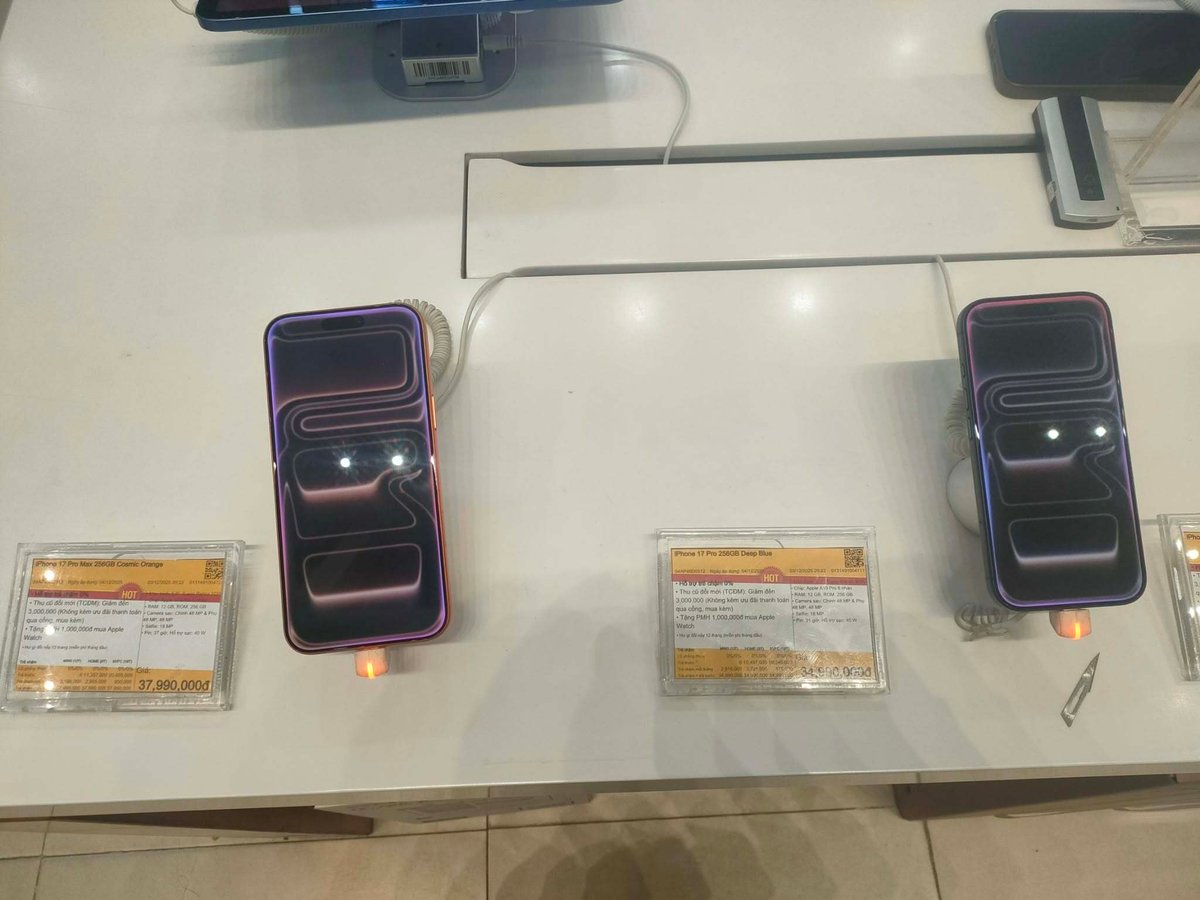 VNM-06-26-0107-008 iPhone17 Pro