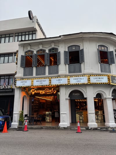 MYS-03-25-0704-004 お店の外観