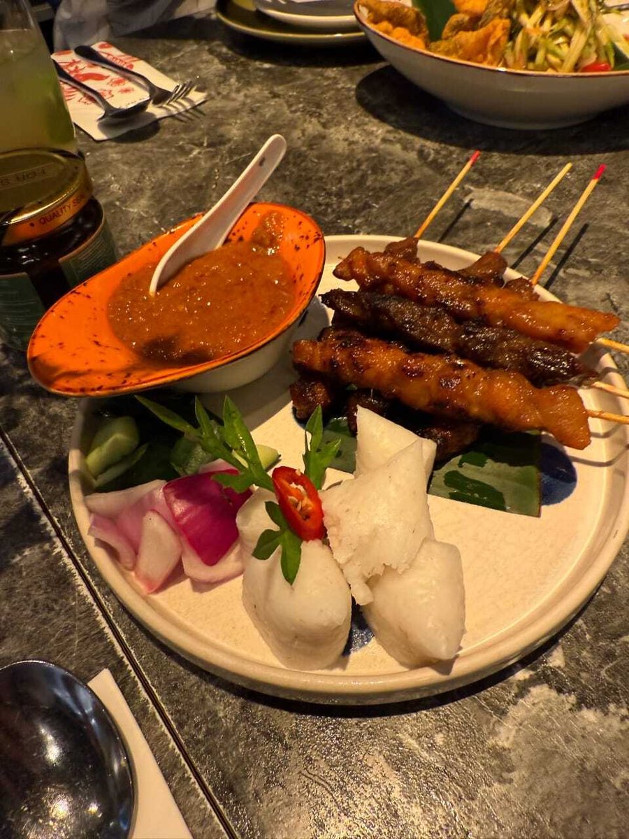 TR-MYS-01-0808-042 ランチ