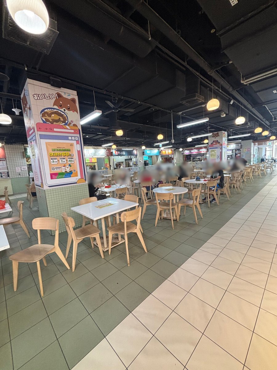 TWN-03-25-1222_台湾_03_フードコート