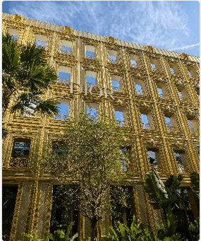 Dior Gold Houseの外観